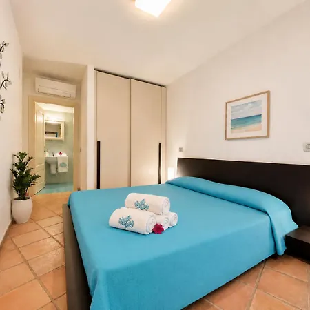 Marina Three-bedroom House With Pool Prázdninový dům Porto Cervo
