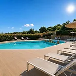 Smeralda Nyaraló Porto Cervo